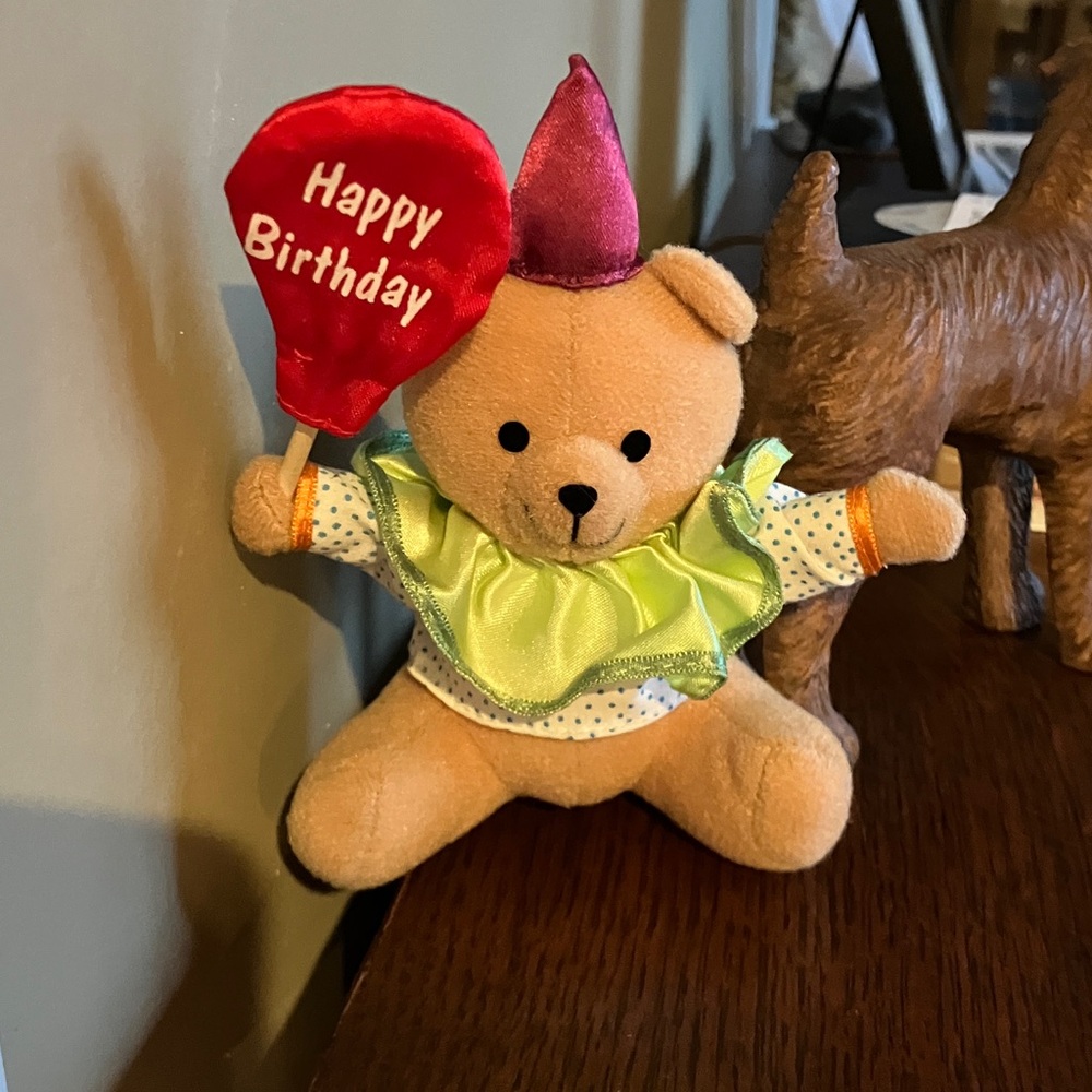 Birthday Bear rare vintage Russ Berrie plush with red balloon